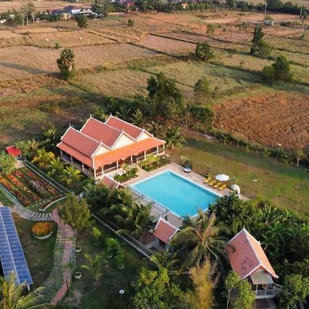 Ganesha Kampot Resort Luaran gambar